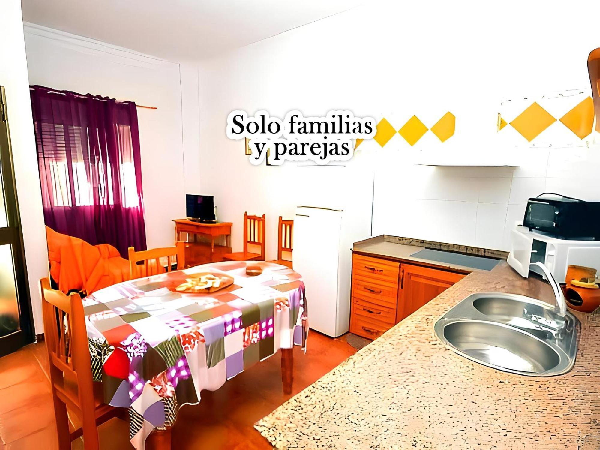 Apartamentos Noria Familias Y Parejas Gold 콘일데라프론테라 외부 사진